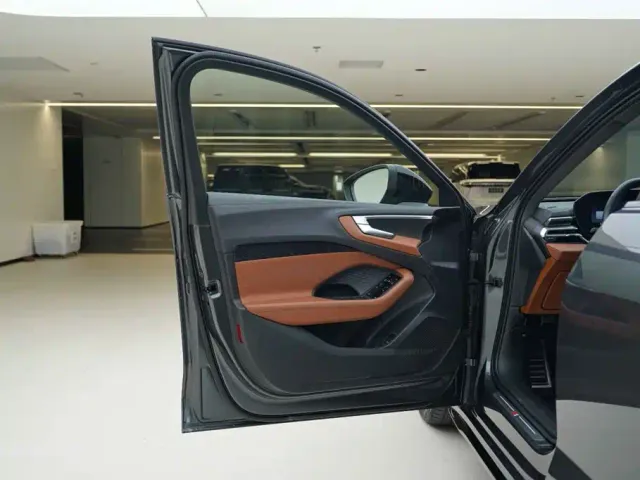 Audi Audi A5L 2025 2.0T Sport Edition Plus — Фото автомобиля 17