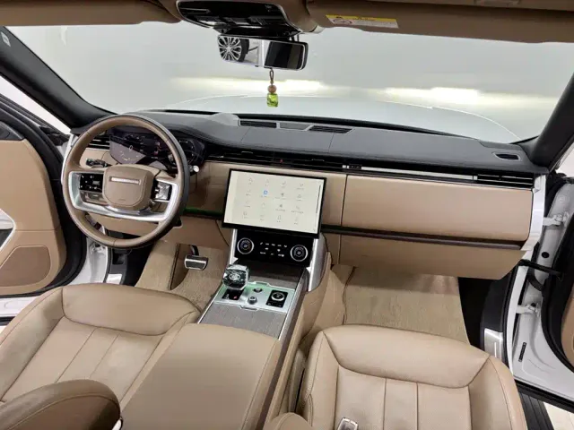 Land Rover Range Rover — Фото автомобиля 14