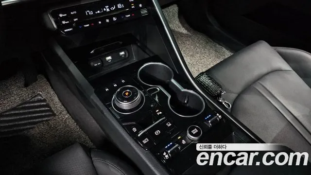 Kia K5 Generation 3 — Фото автомобиля 12