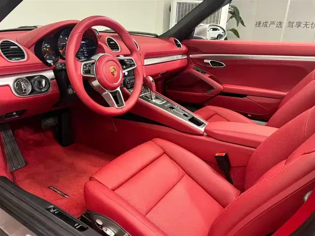 Porsche 718 — Фото автомобиля 16