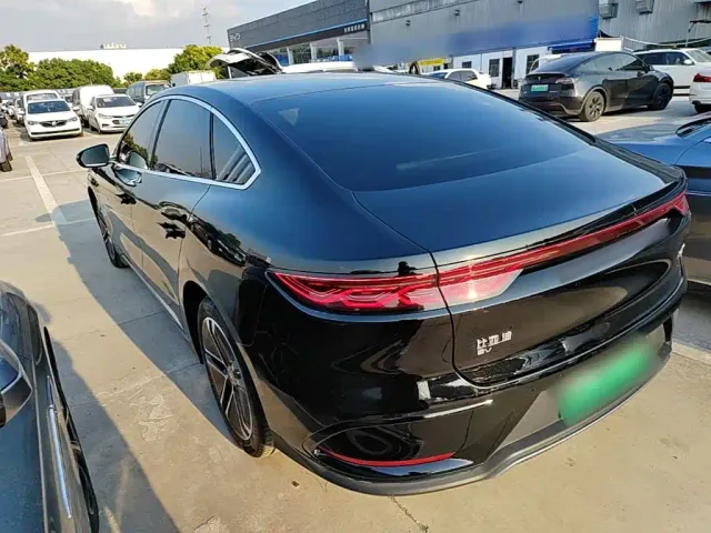 BYD Han — Фото автомобиля 4