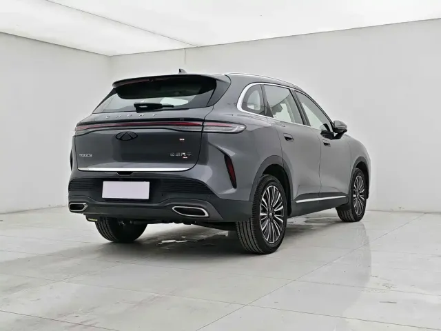 Chery Tiggo 8 — Фото автомобиля 8