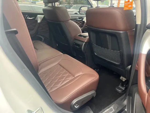 Haval H9 — Фото автомобиля 15