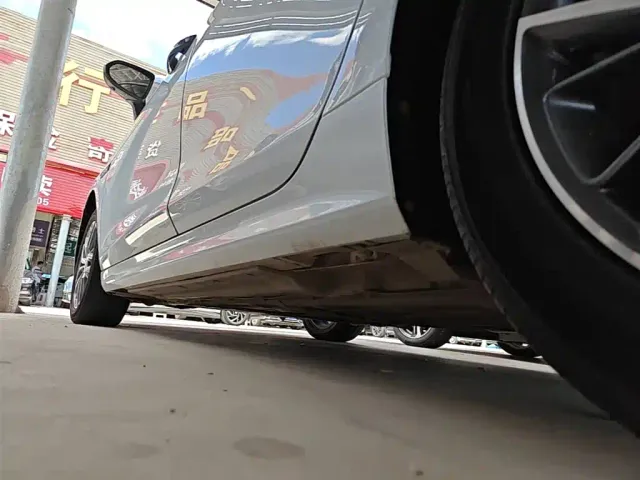 BYD Qin PLUS — Фото автомобиля 21