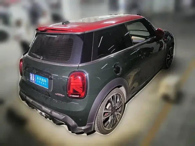 MINI John Cooper Works — Фото автомобиля 2