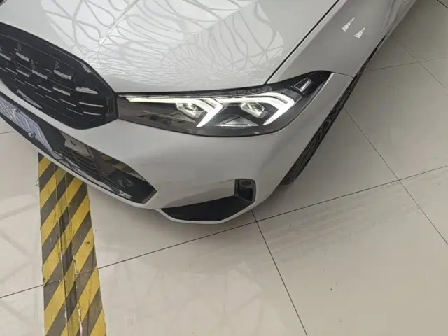 BMW 3 Series — Фото автомобиля 17