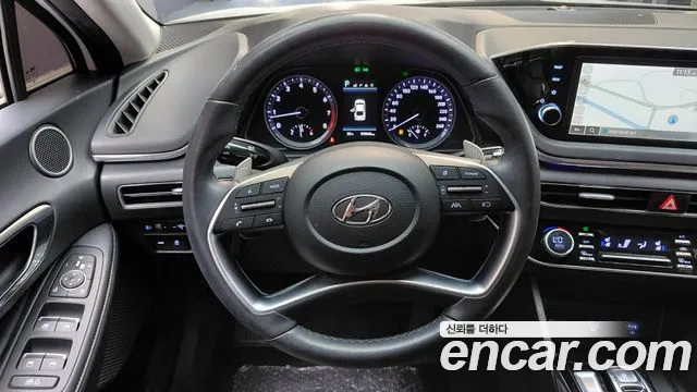 Hyundai Sonata Sonata (DN8) 2.0 LPG(Для проката) — Фото автомобиля 6