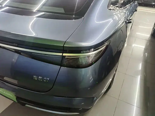 BYD Seal 07 DM-i — Фото автомобиля 7