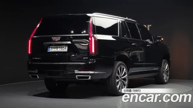 Cadillac Escalade 5th Gen — Фото автомобиля 2