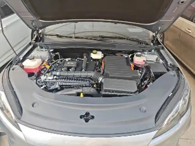 BYD Seal 05 DM-i — Фото автомобиля 19