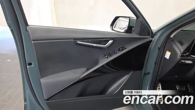 Kia Niro The All New — Фото автомобиля 13