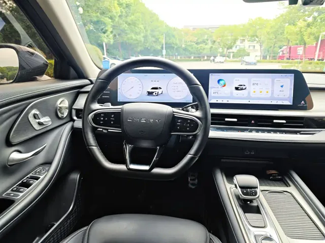 Chery Arrizo 8 — Фото автомобиля 10