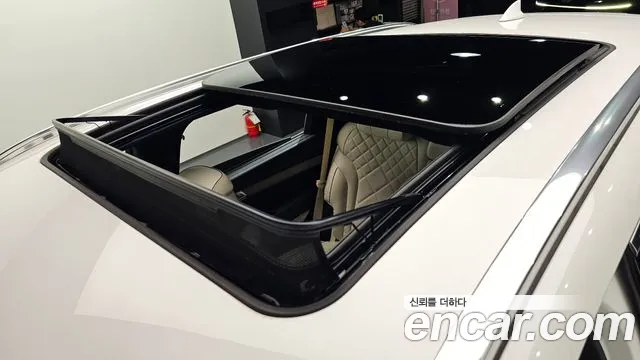 Genesis GV80 — Фото автомобиля 24
