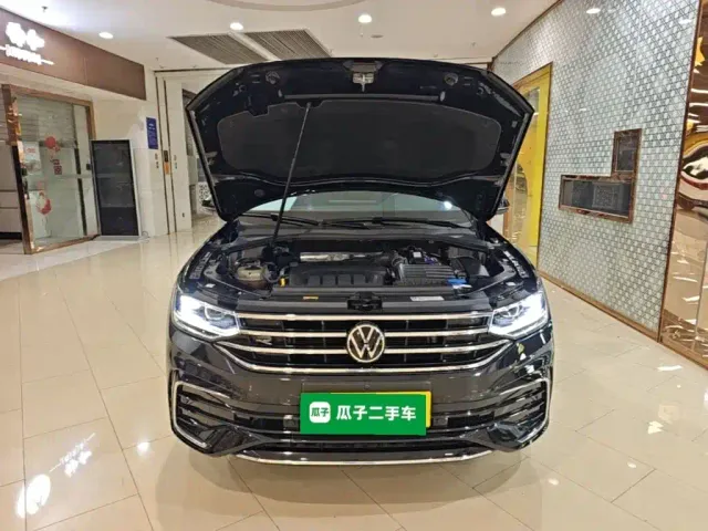 Volkswagen Tiguan L — Фото автомобиля 19