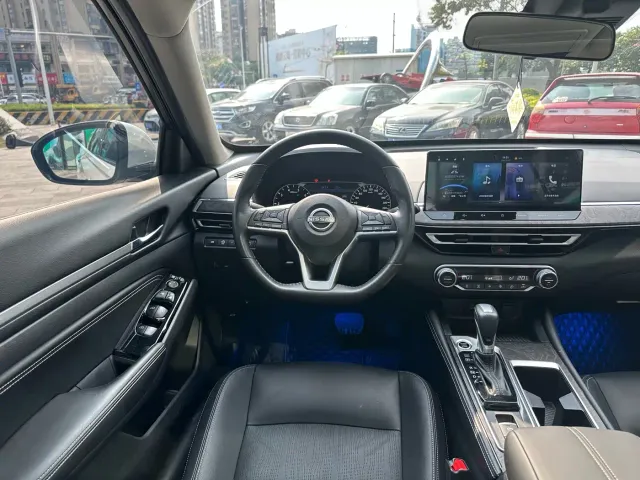Nissan Teana — Фото автомобиля 22