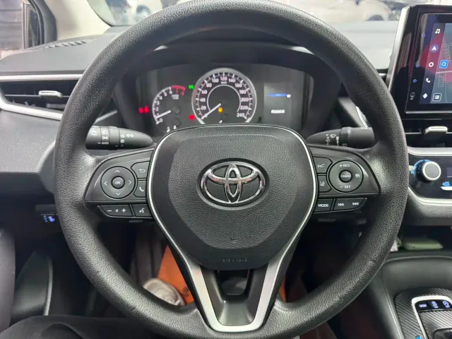 Toyota Corolla — Фото автомобиля 10