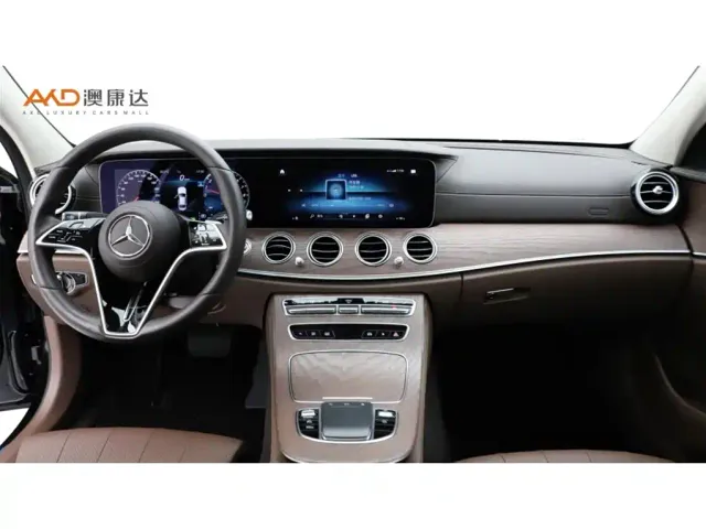 Mercedes-Benz E-Class — Фото автомобиля 5