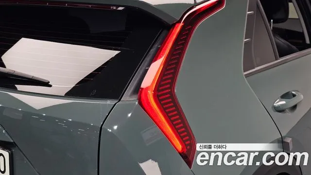 Kia Niro The All New — Фото автомобиля 8