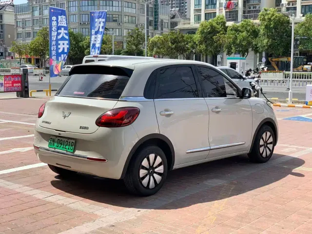 Wuling Bingo — Фото автомобиля 7
