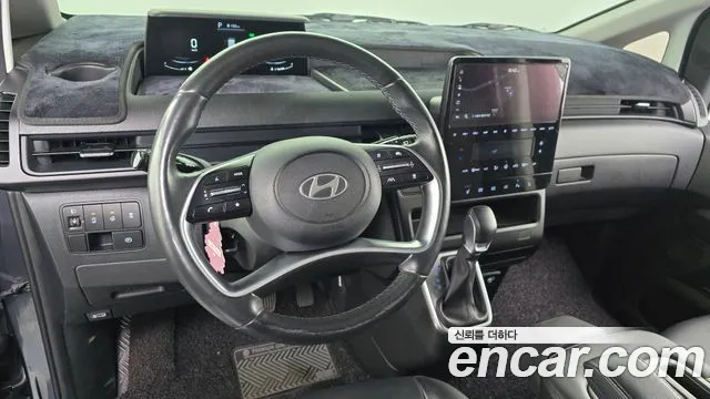 Hyundai Staria — Фото автомобиля 13