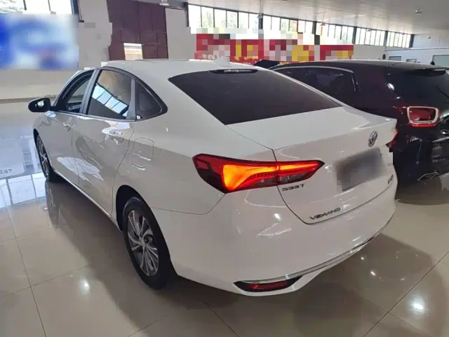 Buick Verano — Фото автомобиля 4