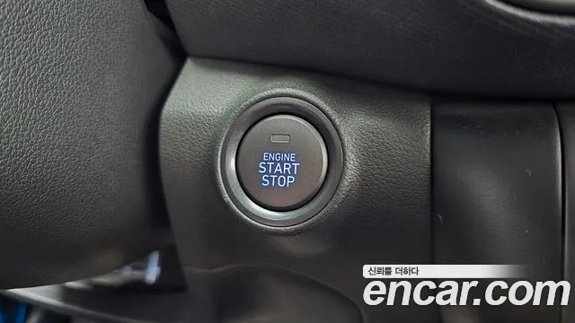 Hyundai Kona Новый Kona Бензин 2.0 2WD — Фото автомобиля 19