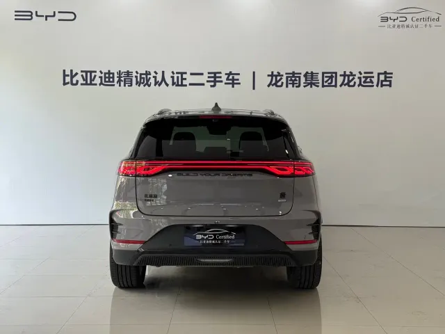 BYD Tang — Фото автомобиля 5
