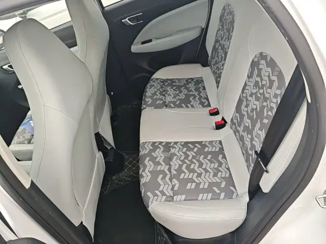 Leapmotor T03 — Фото автомобиля 16