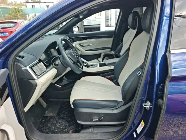 BYD Song PLUS — Фото автомобиля 14