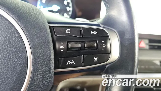 Kia Sportage Sportage 5-е поколение Бензин 1.6 турбо 2WD — Фото автомобиля 28