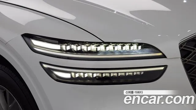 Genesis GV70 — Фото автомобиля 7