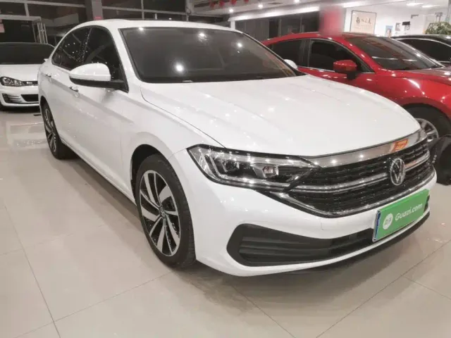 Volkswagen Sagitar — Фото автомобиля 3