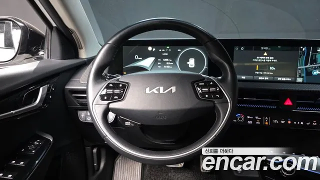 Kia EV6 — Фото автомобиля 13
