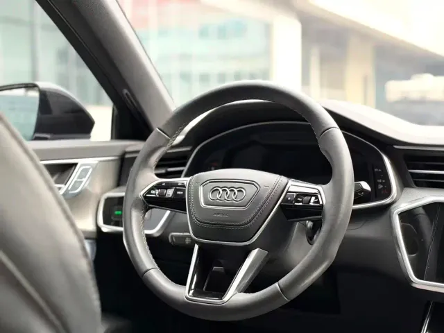 Audi A6L — Фото автомобиля 6