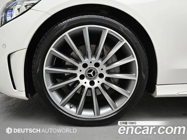 Mercedes-Benz C-Class — Фото автомобиля 19