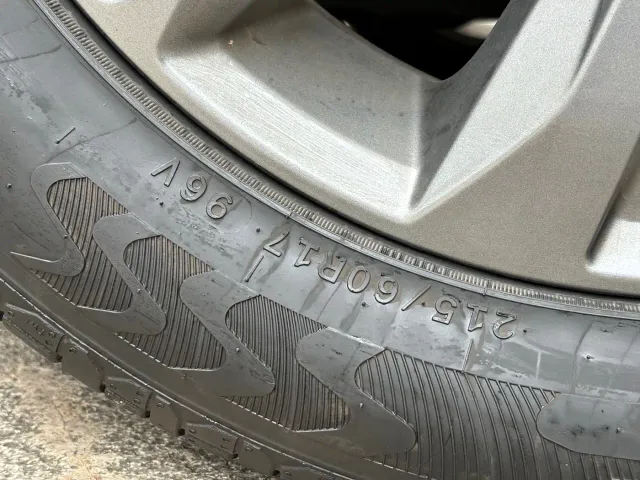 Geely Binyue — Фото автомобиля 15