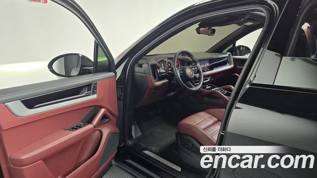 Porsche Cayenne PO536 — Фото автомобиля 15
