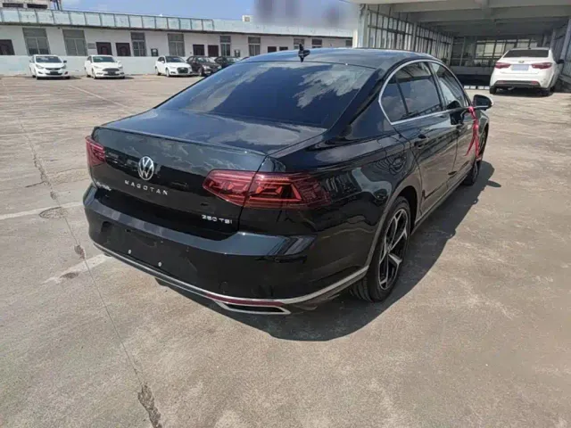 Volkswagen Magotan — Фото автомобиля 6