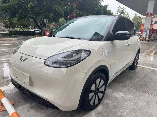 Wuling Bingo — Фото автомобиля 3