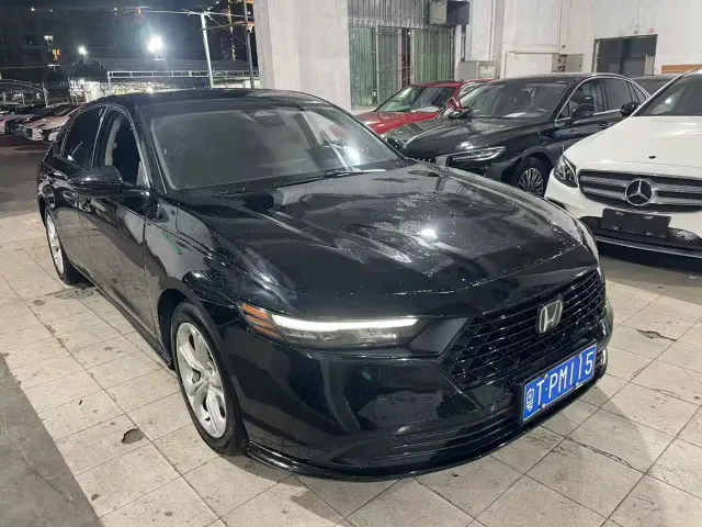 Honda Accord — Фото автомобиля 2