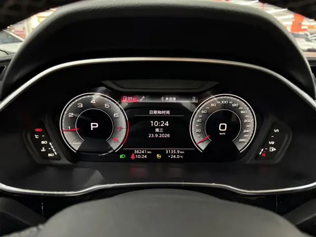 Audi Q3 — Фото автомобиля 21
