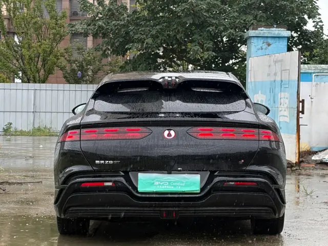 Denza Z9GT — Фото автомобиля 5