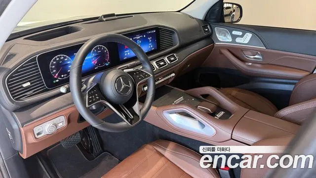 Mercedes-Benz GLE-Class — Фото автомобиля 15