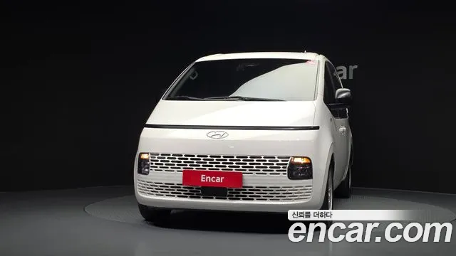 Hyundai Staria — Фото автомобиля 3