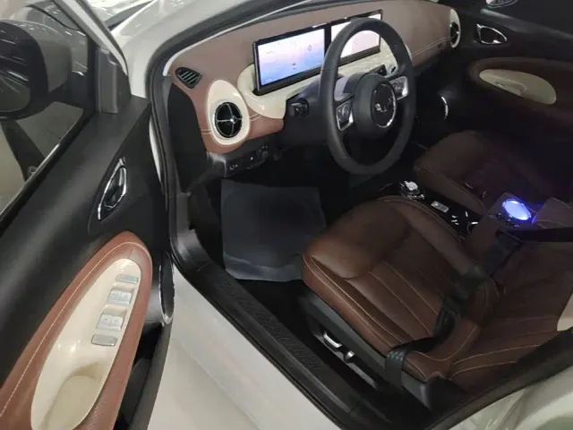 Wuling Bingo — Фото автомобиля 15