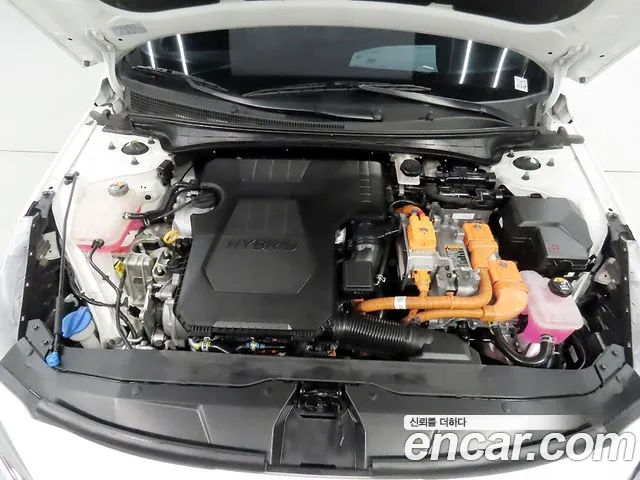 Hyundai Avante CN7 — Фото автомобиля 8