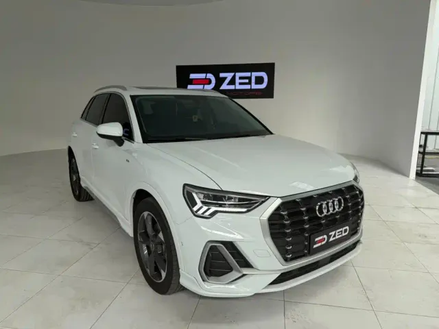 Audi Q3 — Фото автомобиля 2