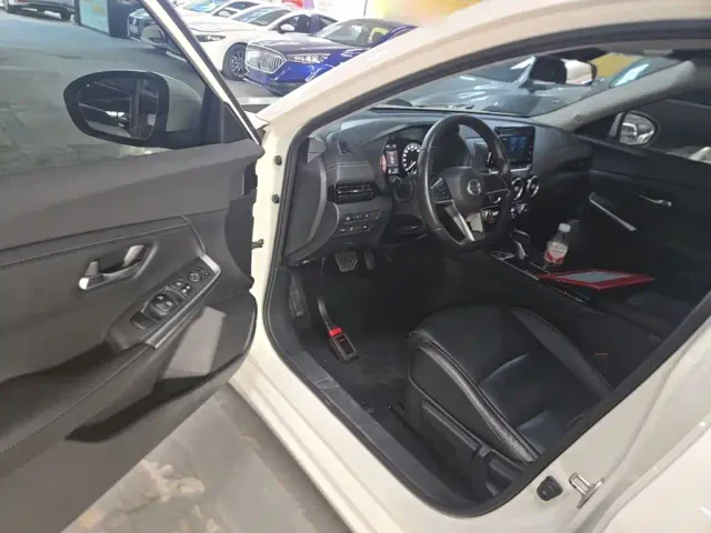 Nissan Sylphy — Фото автомобиля 15