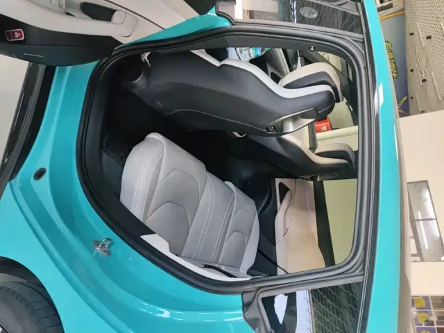 Xiaomi SU7 — Фото автомобиля 6