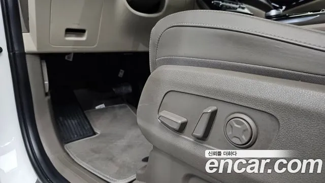 Kia Canival Carnival 4 поколение Бензин 9 мест Noblesse — Фото автомобиля 12